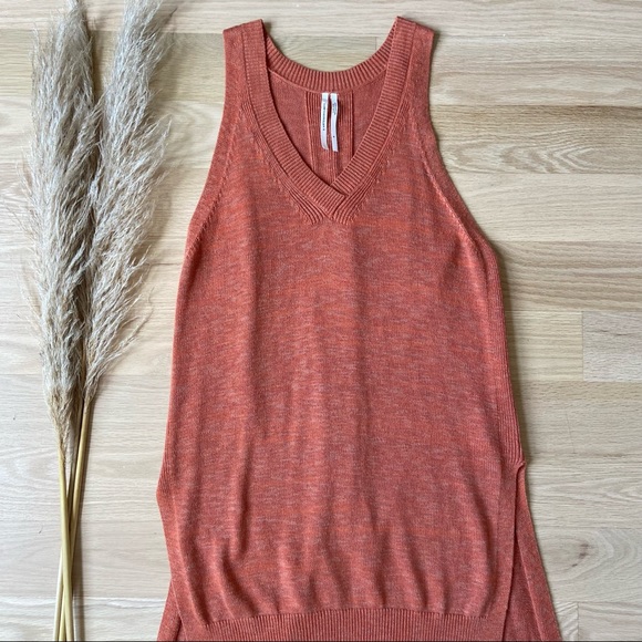 Anthropologie Sleeveless Knit Top in Rust - Picture 3 of 9